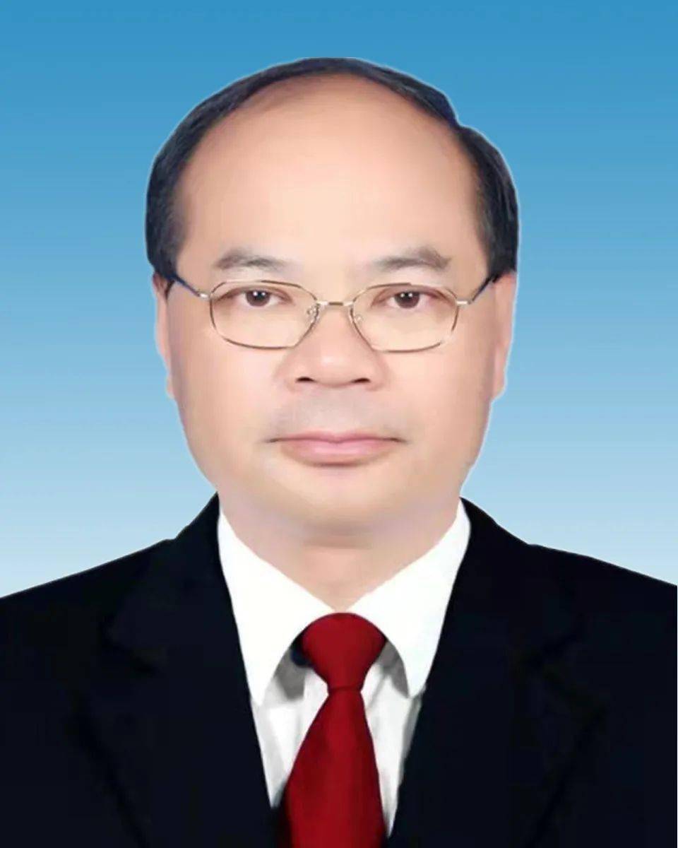 黔西南州选举产生新一届政府领导班子黄兴文当选州长