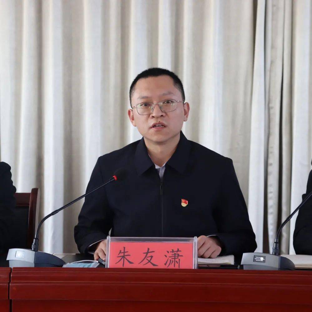 书记,村委会主任李明,山东映瑞建设工程有限公司董事长邢立涛,新城镇