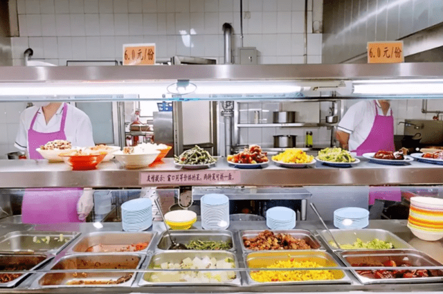 清华大学的食堂有多便宜三样甜品挺亏本网友吃货的烦恼