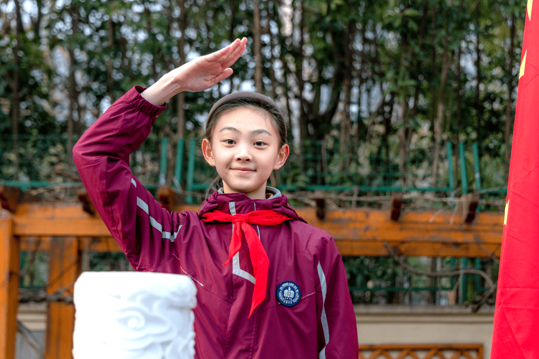 金陵中学河西分校校花图片