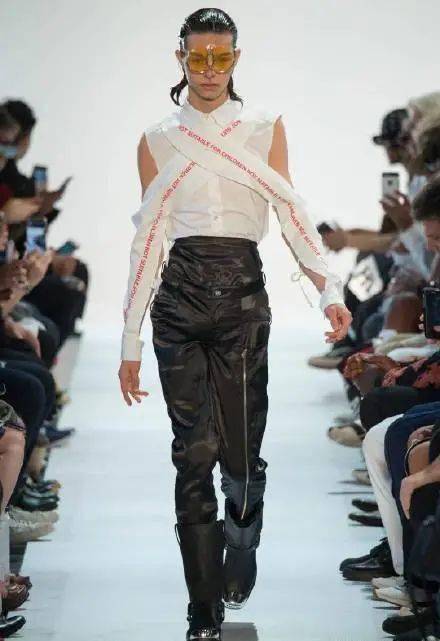 品牌 独家!LV新任男装创意总监来了!