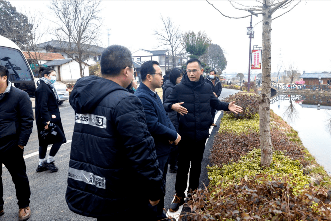 2月15日,安陆市委副书记,市长黄国威就全市省级美丽乡村示范片规划