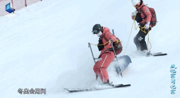 滑雪|又现“扫地僧”！网友：下届冬奥冠军可能来自“滑雪医生”