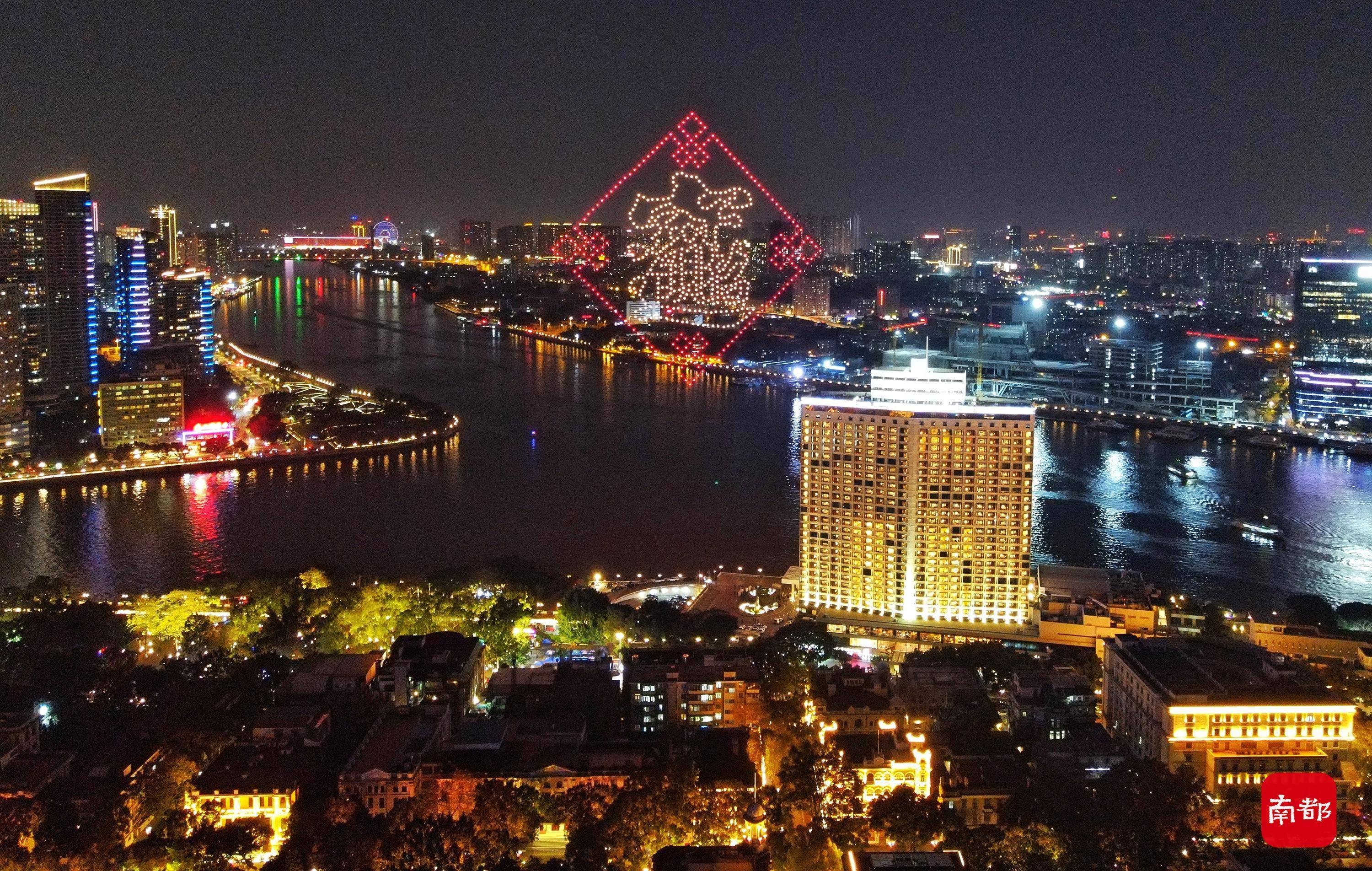 夜空|无人机点燃月圆之夜，广州白鹅潭夜空巨型“星灯”闪耀