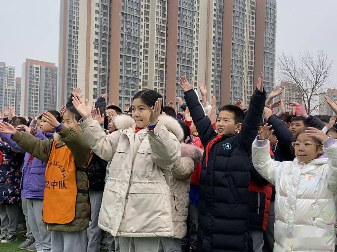 学榜样·树理想·向未来——济南育秀中学小学部2022年春季开学典礼