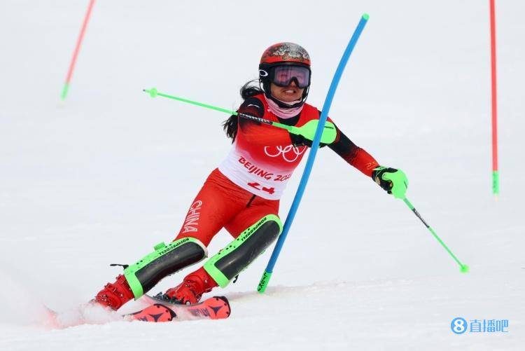 布里尼奥内|高山滑雪女子全能：孔凡影排名第15 瑞士选手包揽金银牌
