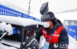 冬奥|河北冬奥时间︱电力保障队风雪“战”云顶