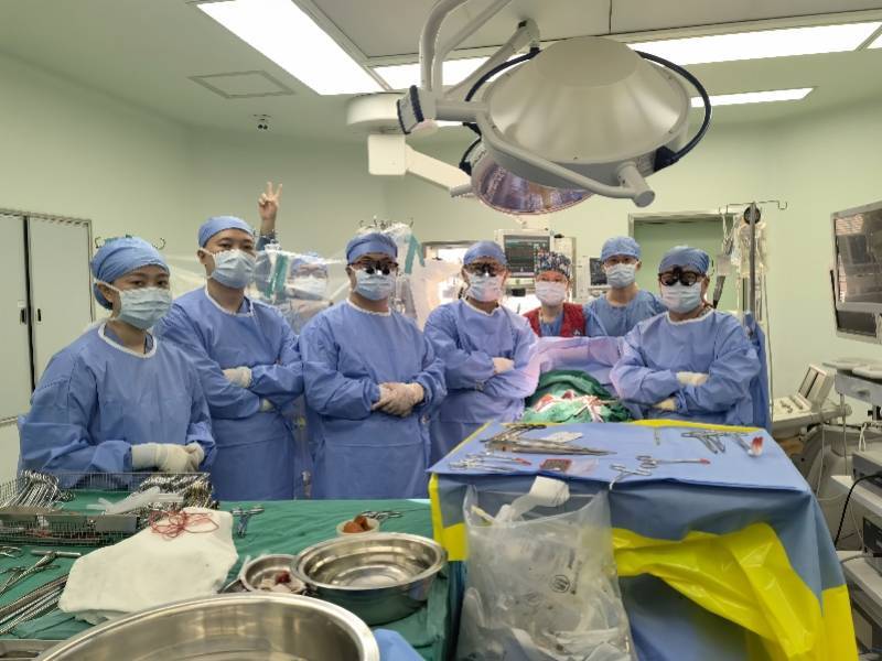 辅助|走进手术室：人工心脏救命！广州完成首例粤产新型装置植入