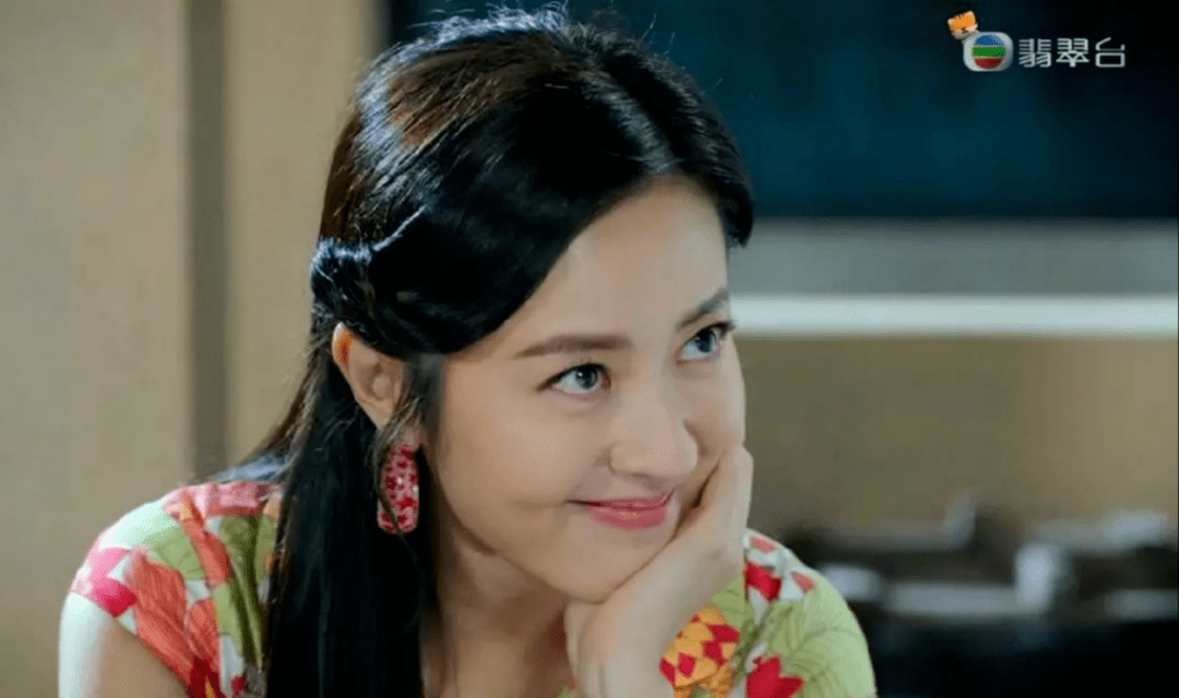 唐诗咏突然挂机 《叶问上半身》打十!网友:女杀神