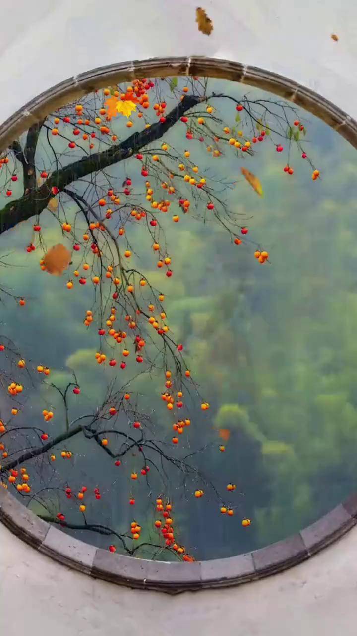 紅豆生南國春來發幾枝願君多采擷此物最相思