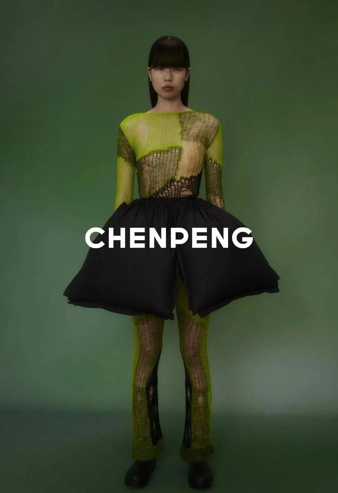 品牌 羽界鬼才，新锐设计师陈鹏CHENPENG的One-Size Fashion平均时尚主义