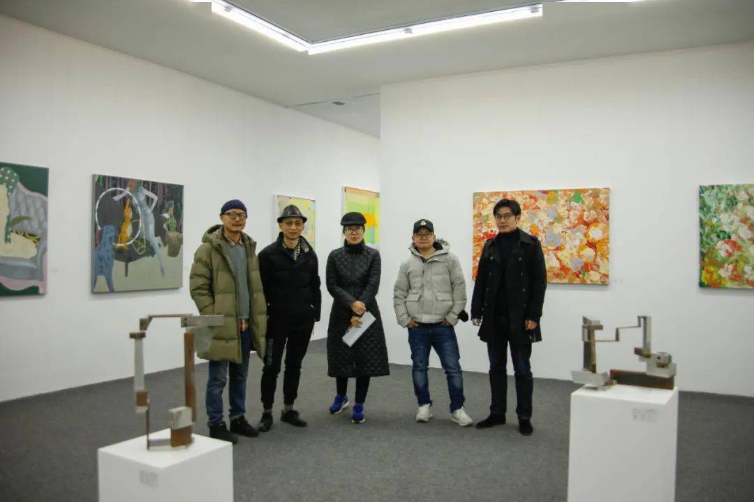 梁晨,王波,蒋宛霖,晓碧,stephen,钱志鹏,张长收展览共展出了陈鸿志