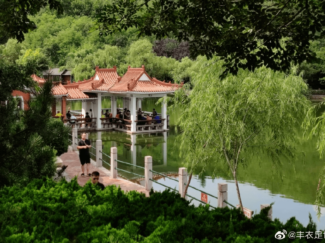 修建步行道新建架空栈道青岛这处山头公园将有大变化