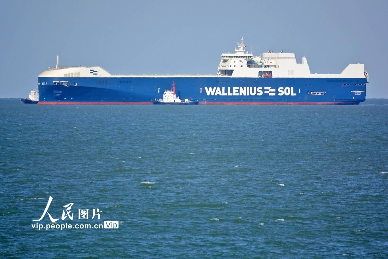 亚洲最大多用途滚装船“渤海恒达”轮在龙口下水-搜狐大视野-搜狐新闻