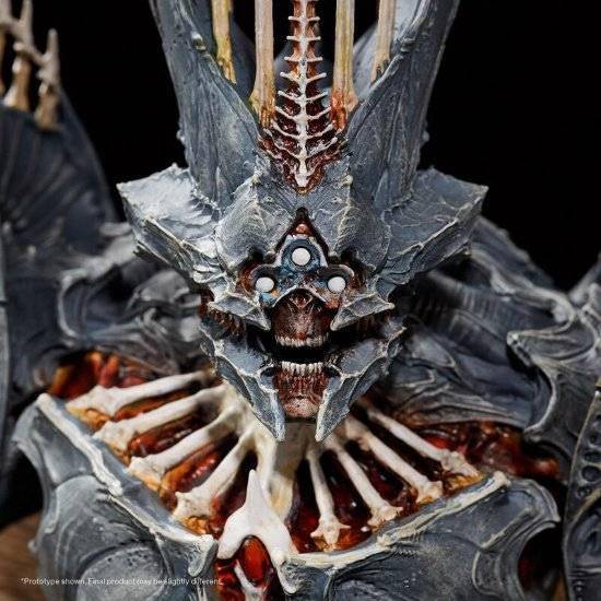 翼展|《命运2》巫妖女王雕像开订 千变之女展翼降临