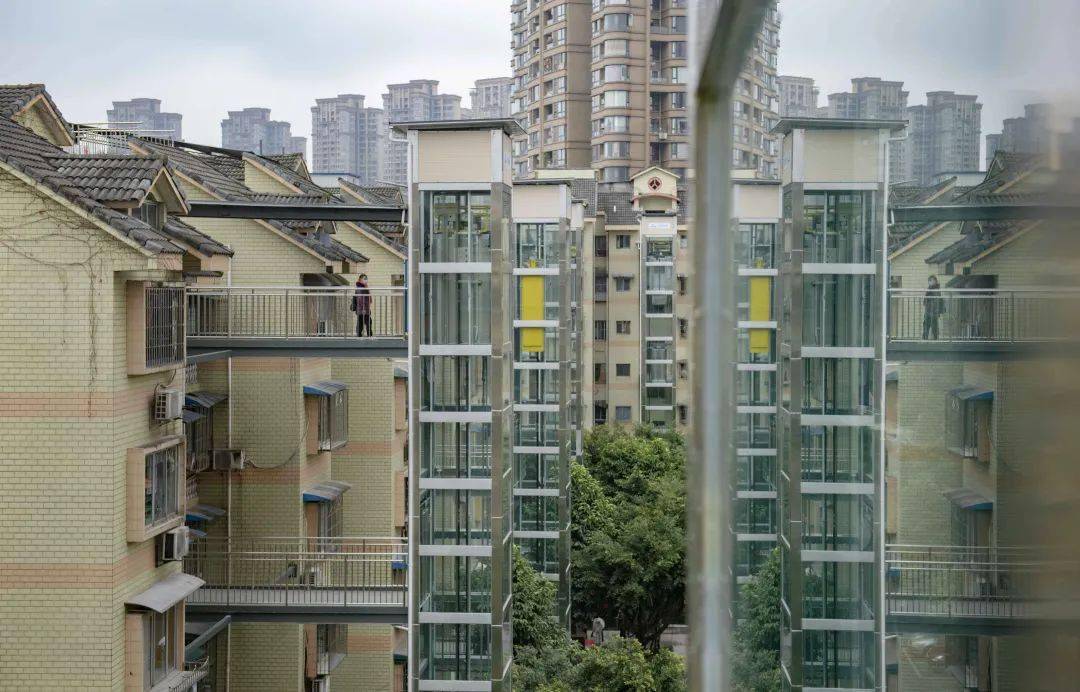 两江新区:适老化改造 提升老年人幸福感_养老_服务_鸳鸯街道