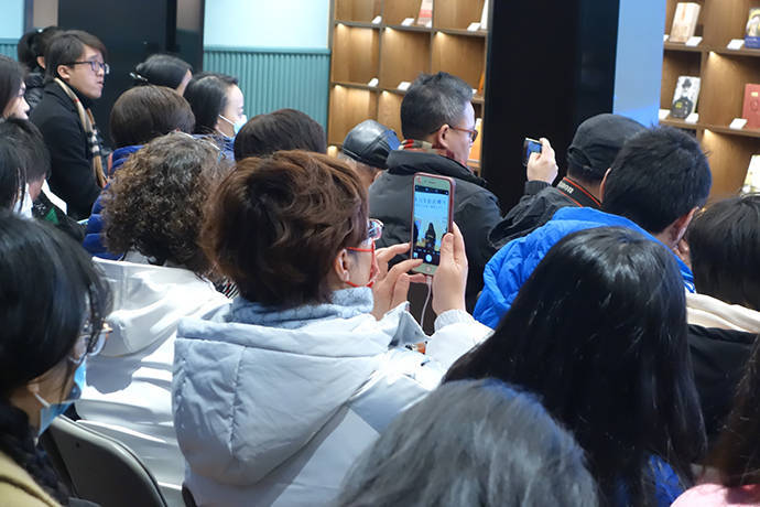 感觉|青年说｜宋阿曼：真正的生活在哪里