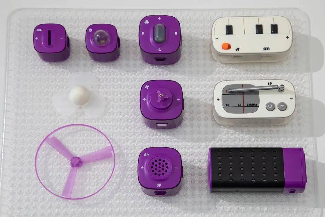 教育|爱迪生发明当玩具?!北美教育协会推荐,0基础玩转80个实验