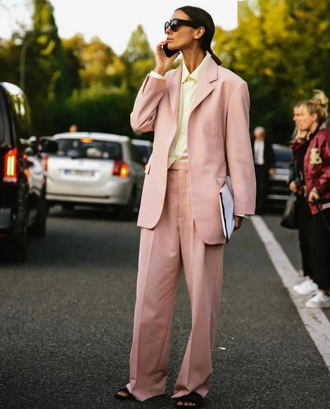 Julie 全世界最会穿西装的女人