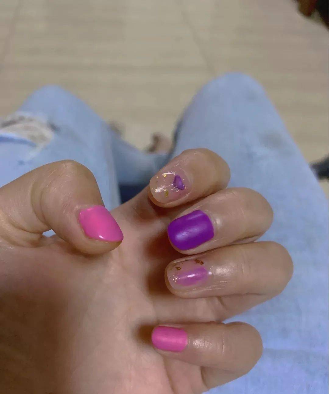 做完美甲后,我丑的睡不着,太难受了_原图_后台_灰指甲