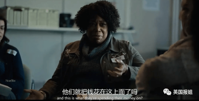 开年第一高分英剧一个男妇产科医生的悲惨日常爆笑又催泪