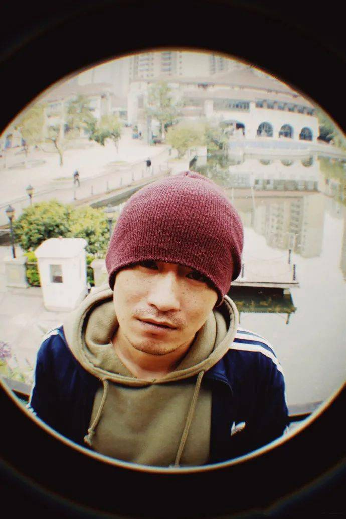 欧拉友推专访民谣歌手马乙走不出的仙林走不出的托乐嘉