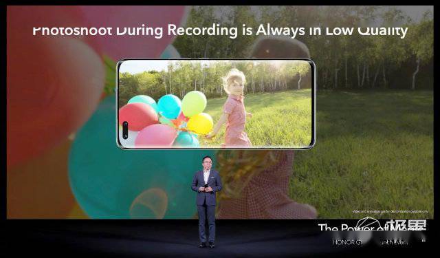 荣耀旗舰新机发布!顶级屏幕+骁龙8,绝密黑科技首秀,6000起售...