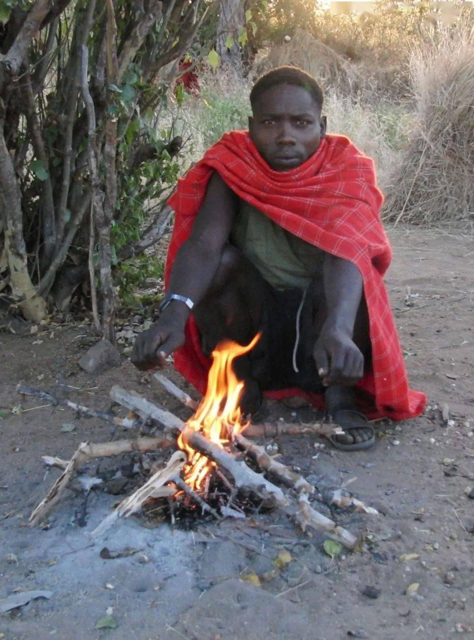 科普知识｜为什么蹲着才是最好的办公姿势？