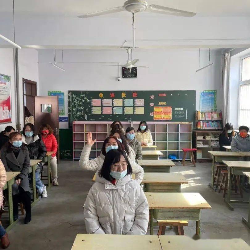 开学季涿鹿县鼓楼小学2022年春季开学疫情防控应急演练