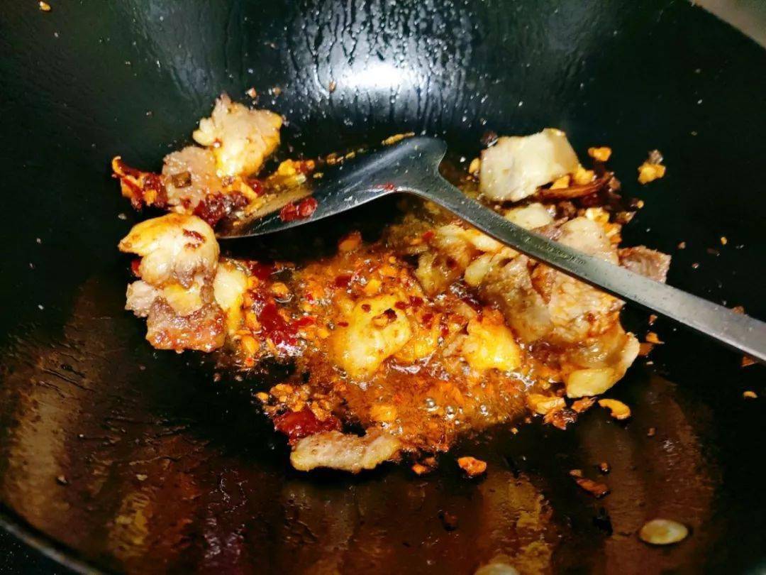 料酒|经典下饭菜干锅土豆片、花菜、千叶豆腐,一招学会!