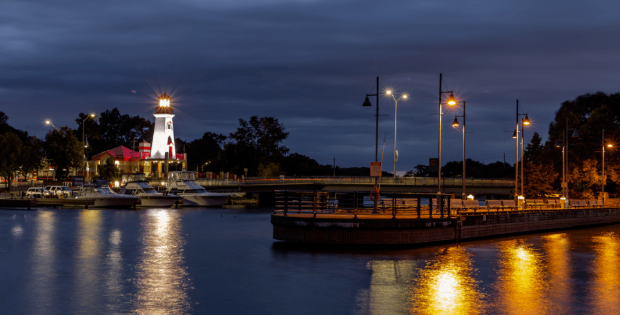 全球最受欢迎旅游地华人区问鼎加拿大安省最佳在这里