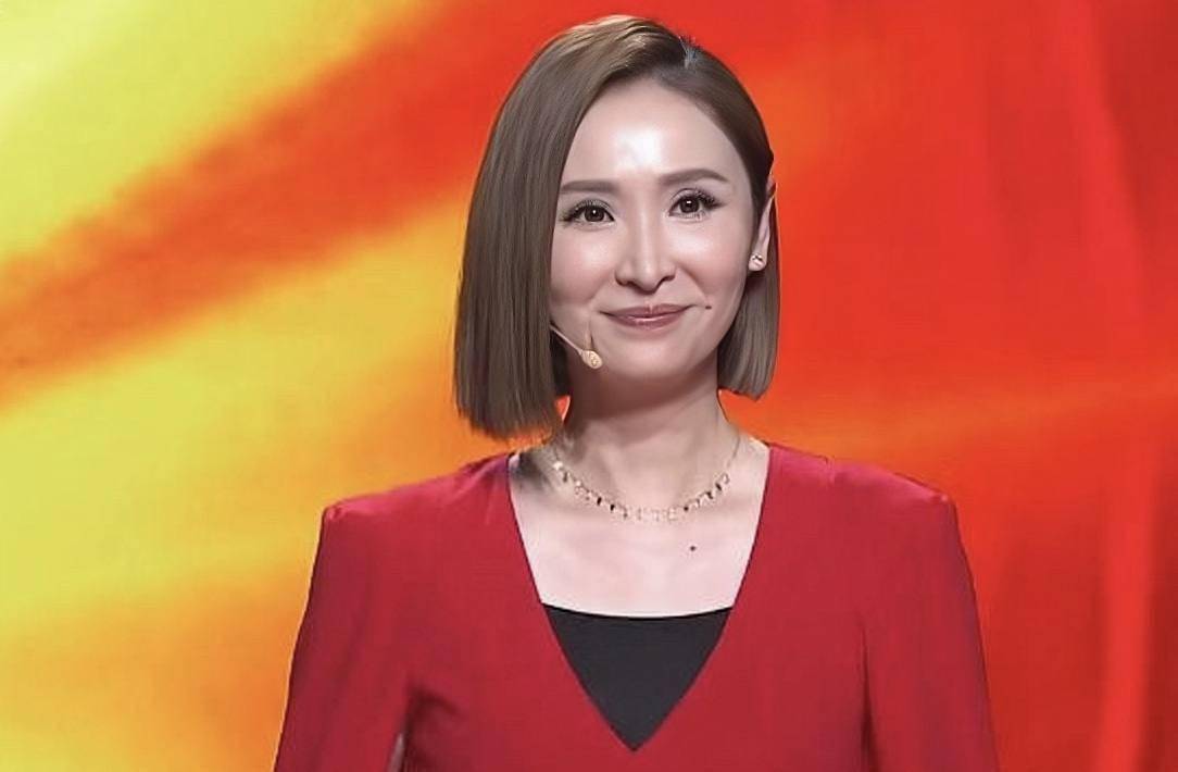 原创恭喜tvb主持人陈贝儿获感动中国2021年度人物网友实至名归