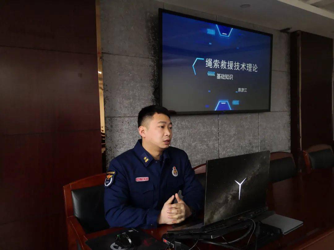 训战耦合强基础南昌消防举办安全员培训班