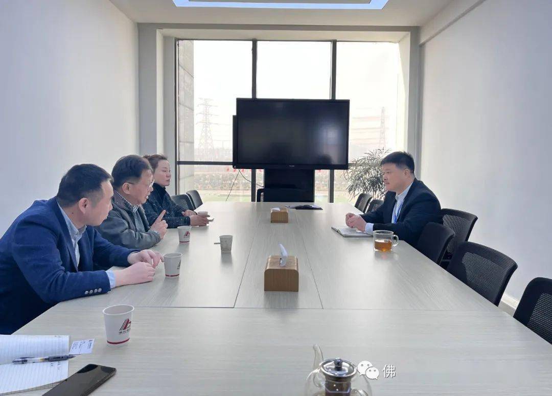 江苏德龙镍业有限公司领导关注不锈钢新兴应用领域拓宽