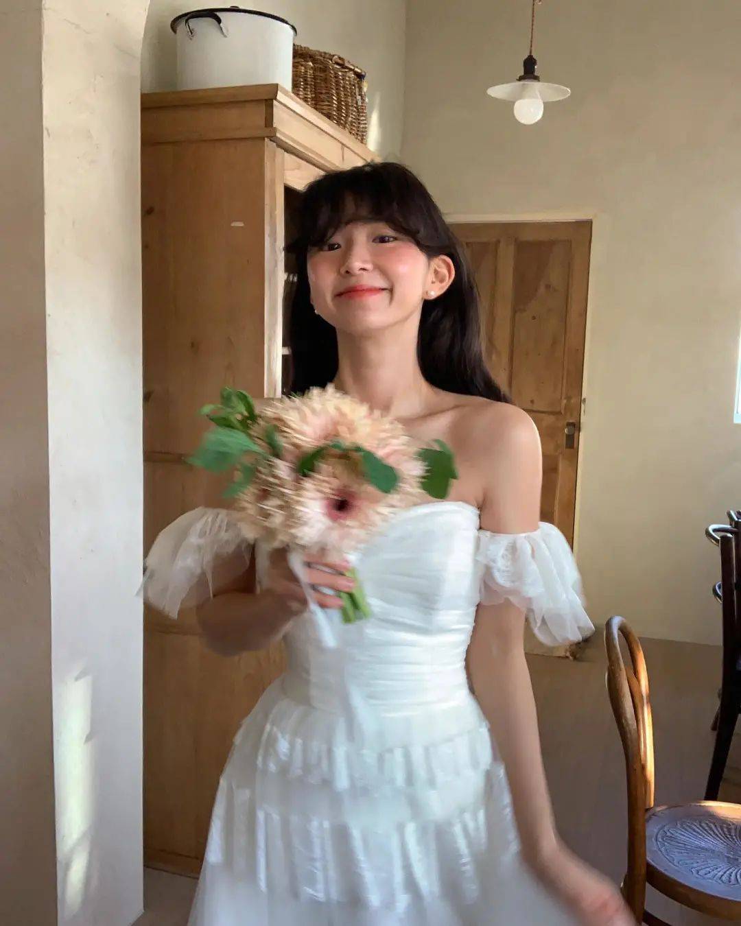 串珠就是这个小姐姐，一口气带火了好几样单品！