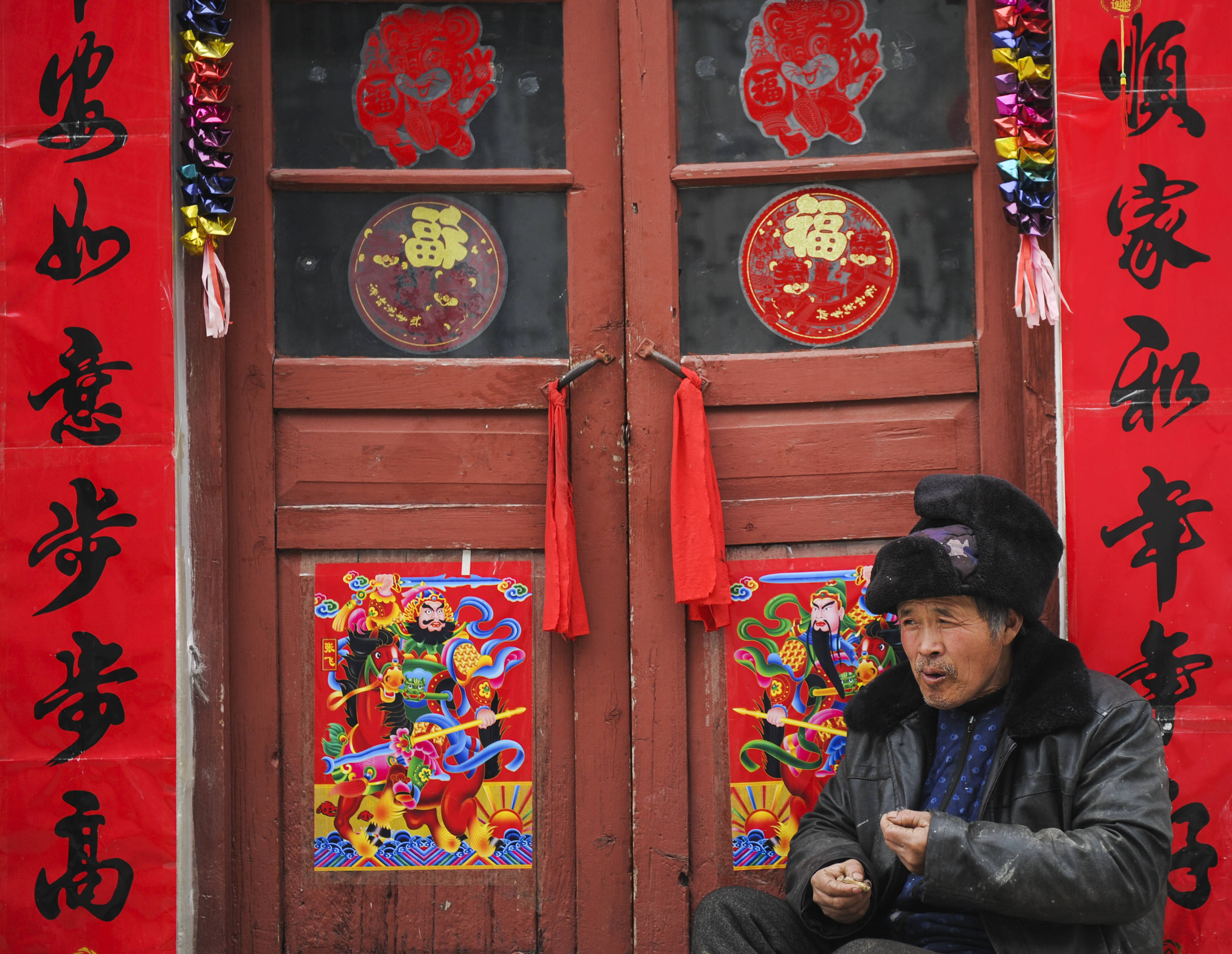 文/陈威敬"我自己在外地打工的时候,再难也都要回家.