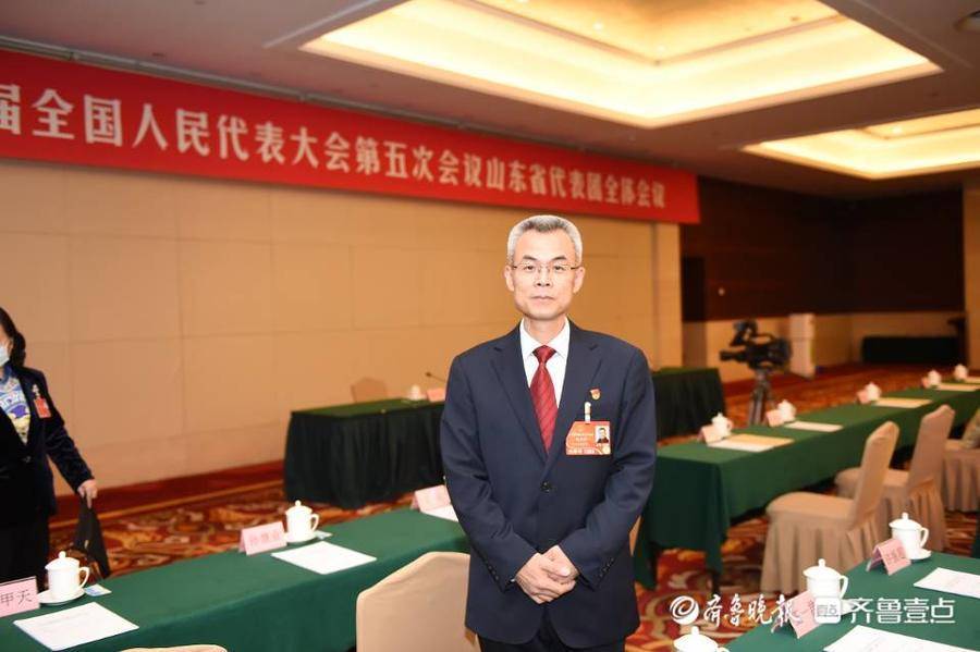 全国人大代表张学政建议提炼冀鲁豫精神传承红色文化