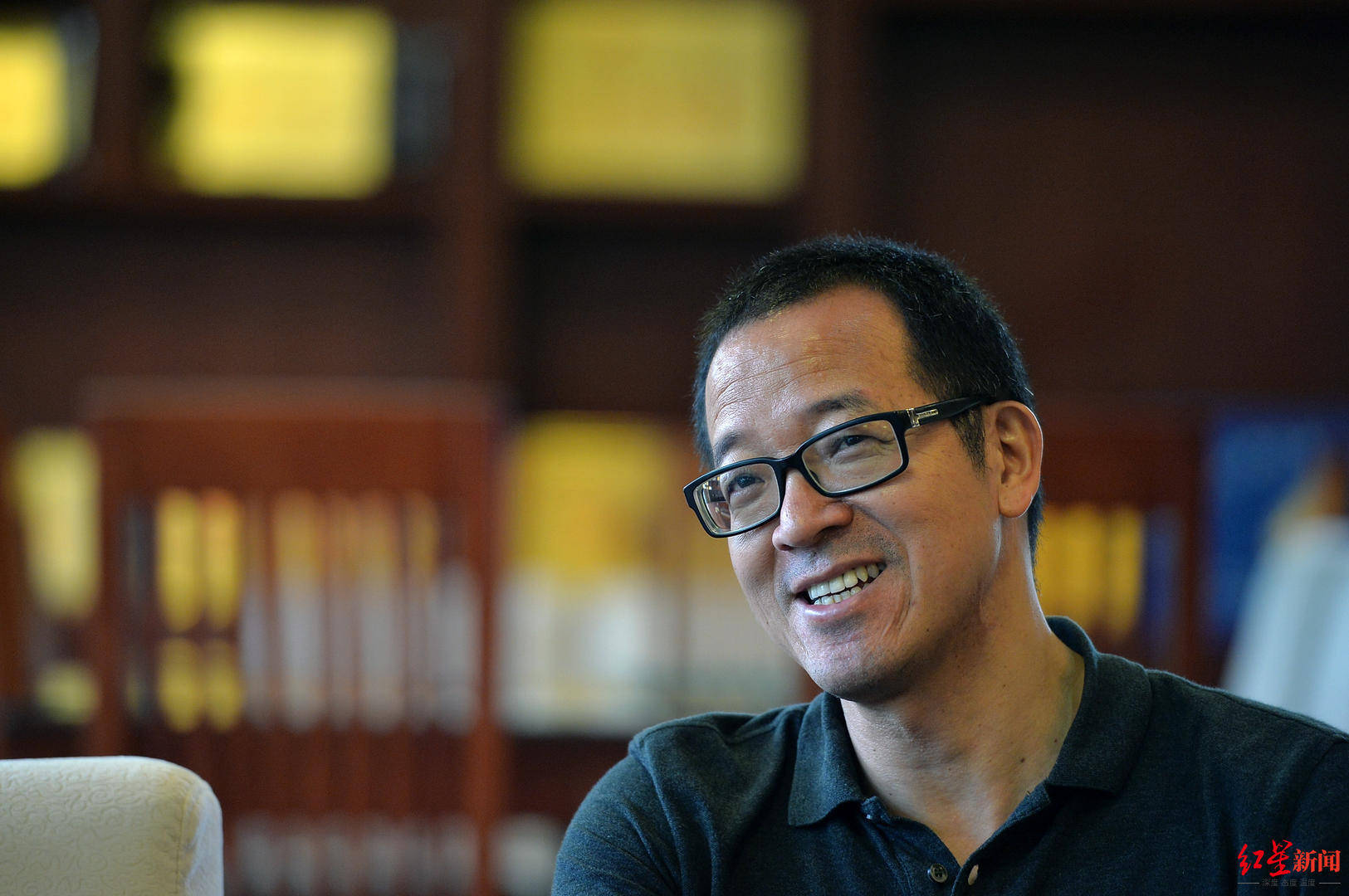 全国政协委员俞敏洪建议为乡村学校"减负":减少各级评估检查,回归正常