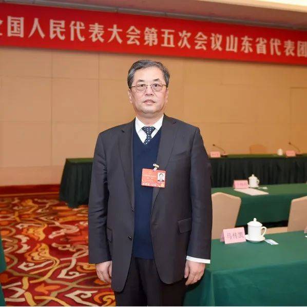 侯军代表:切实在“减量提质”上狠下功夫,坚持创新驱动_山钢_发展_绿色