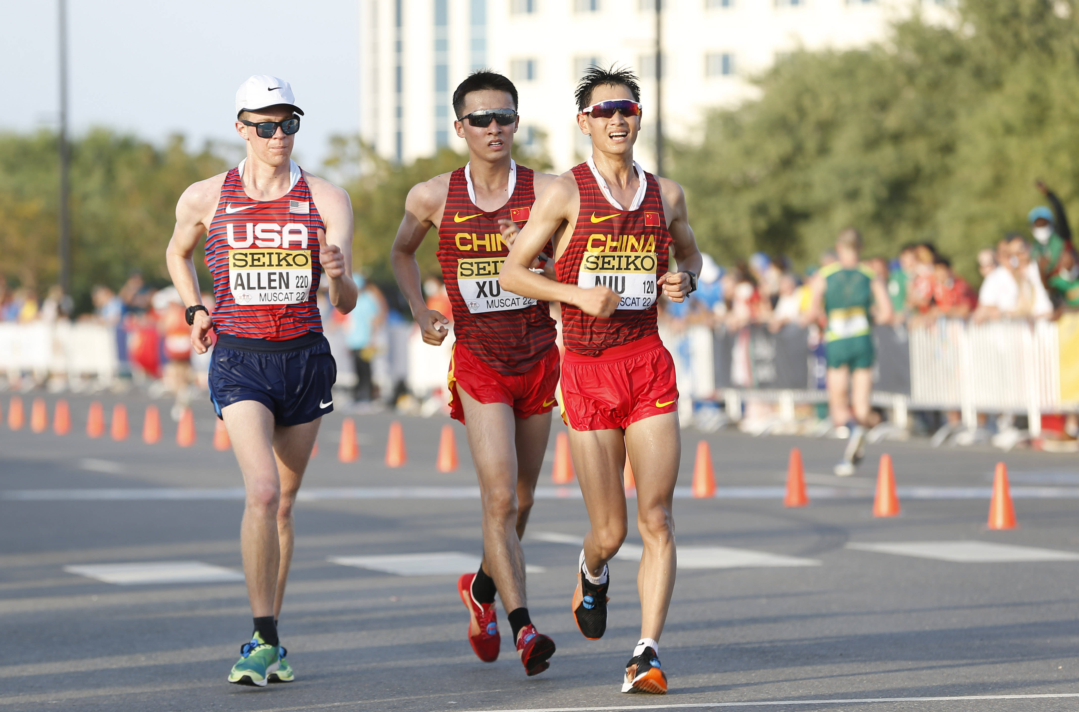 比赛|田径——世界竞走团体锦标赛：中国队获男子20公里团体亚军