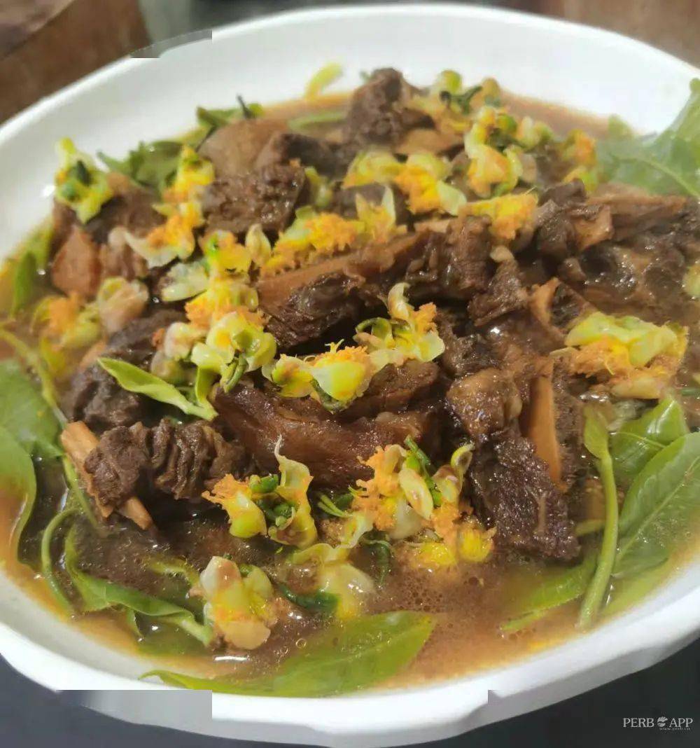 美食在一席全茶宴中品尝属于普洱人的浪漫