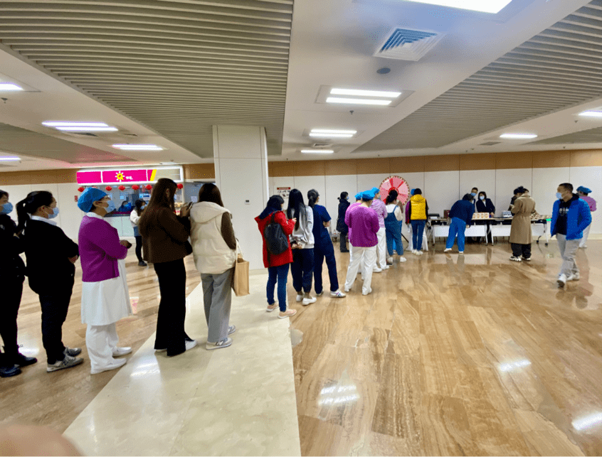 节日|芳菲三月，爱在国际~北京大学国际医院举办妇女节系列活动