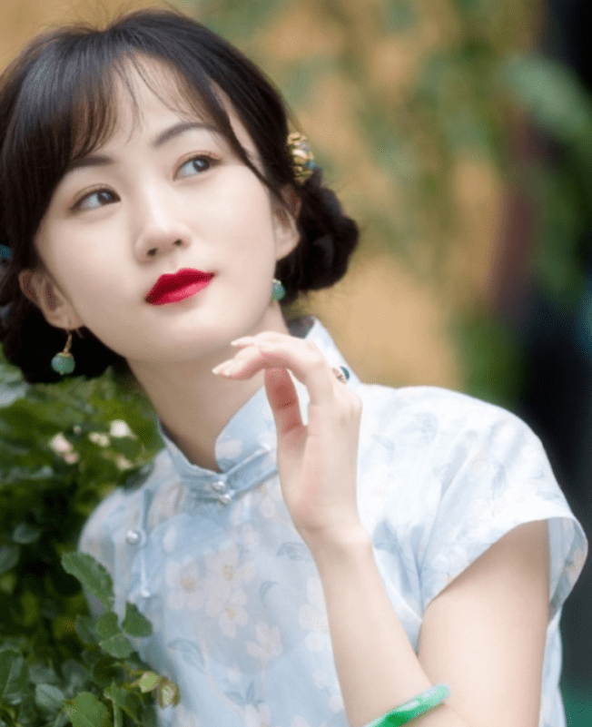 2022年3月8日女人节适合发朋友圈的精辟人生格言经典句子