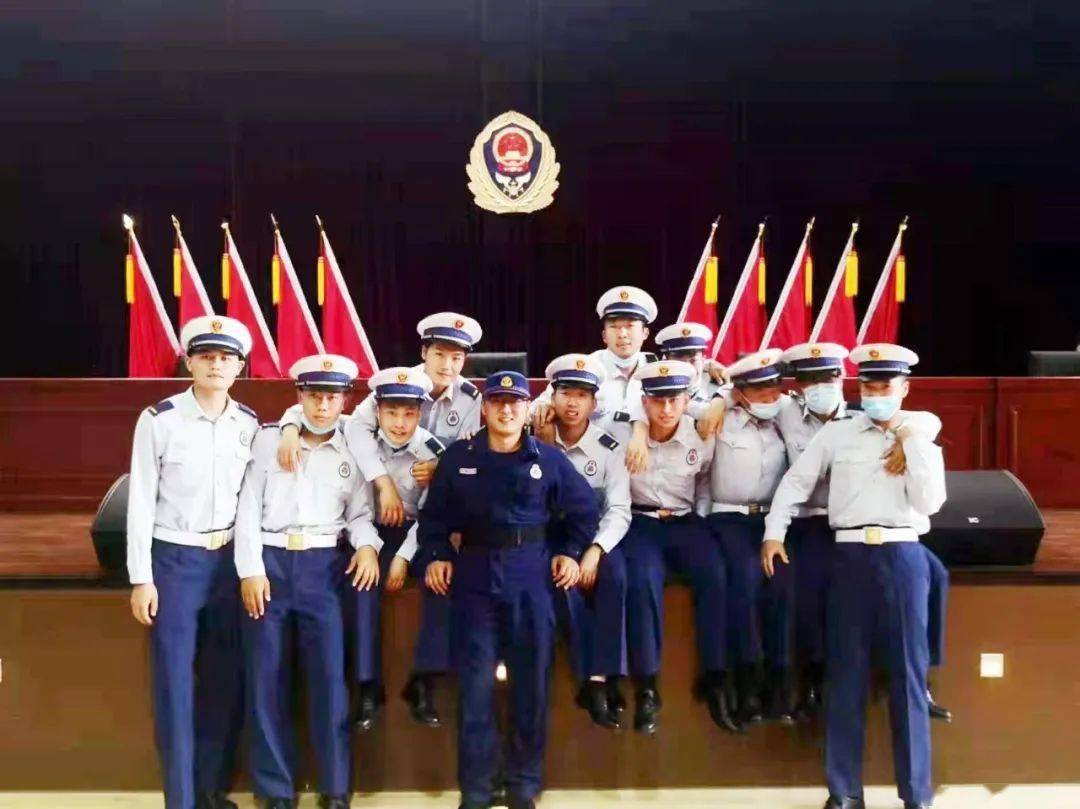 增城消防大队新训队开展灭火救援英雄中队天津八大街中队精神讲述活动