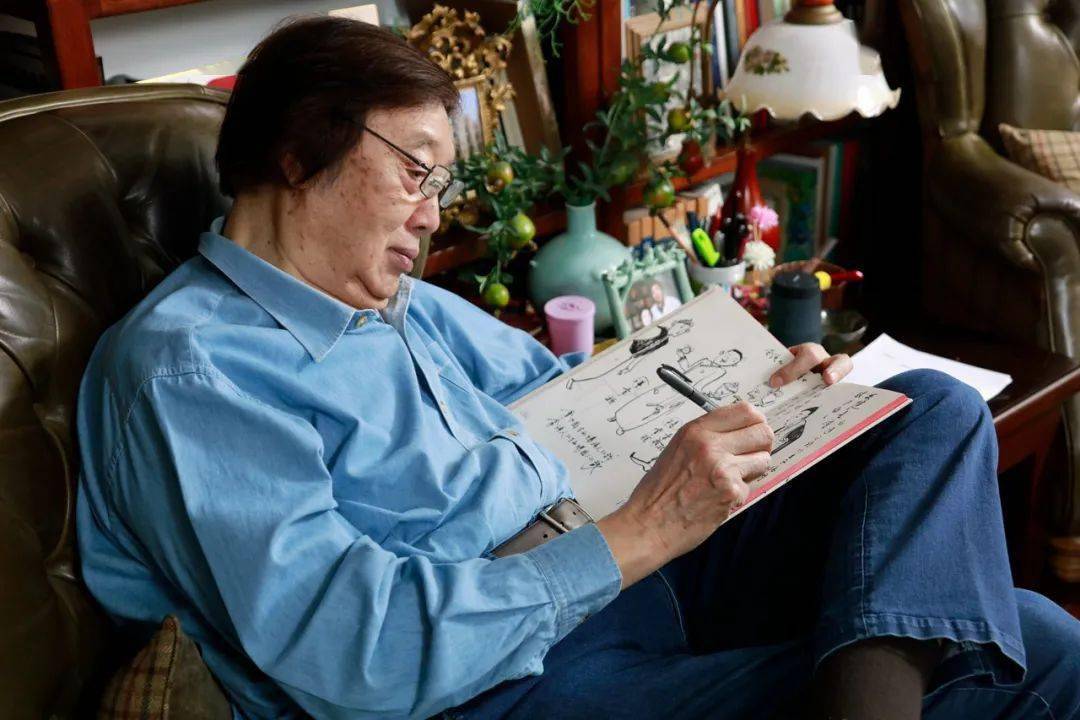 80后的冯骥才先生在忙些什么