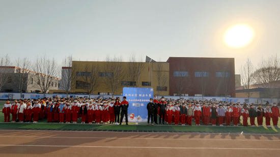 廊坊市开展冰雪足球进校园活动_三河市_小学_冬奥会