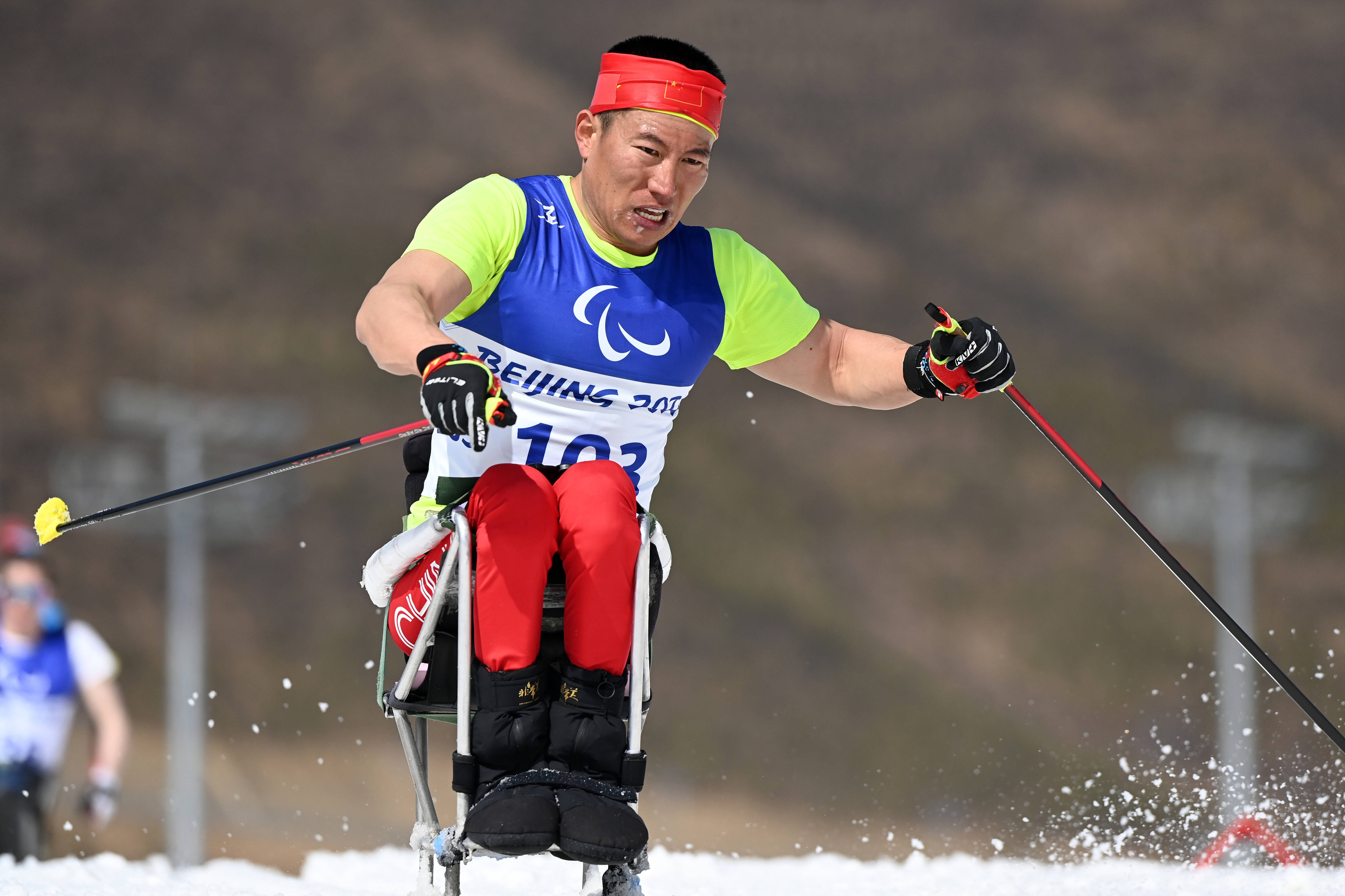 残奥会越野滑雪图片