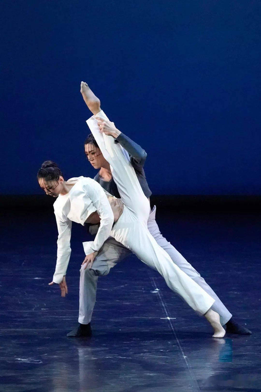 祝贺邱芸庭晋升中央芭蕾舞团首席主演!_金奖_艺术_北京