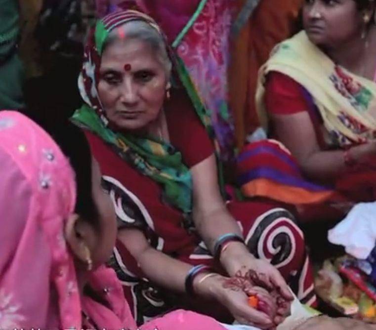 妇女为什么说印度纱丽是世界上最美的衣服？附17条印度冷知识