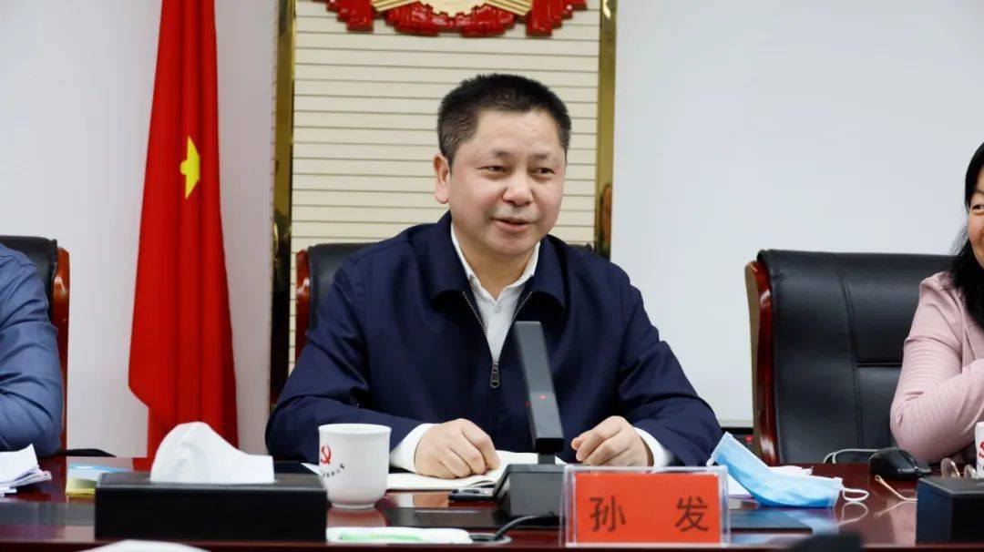 省卫健委主任孙发率队到威宁调研县域医疗次中心建设工作